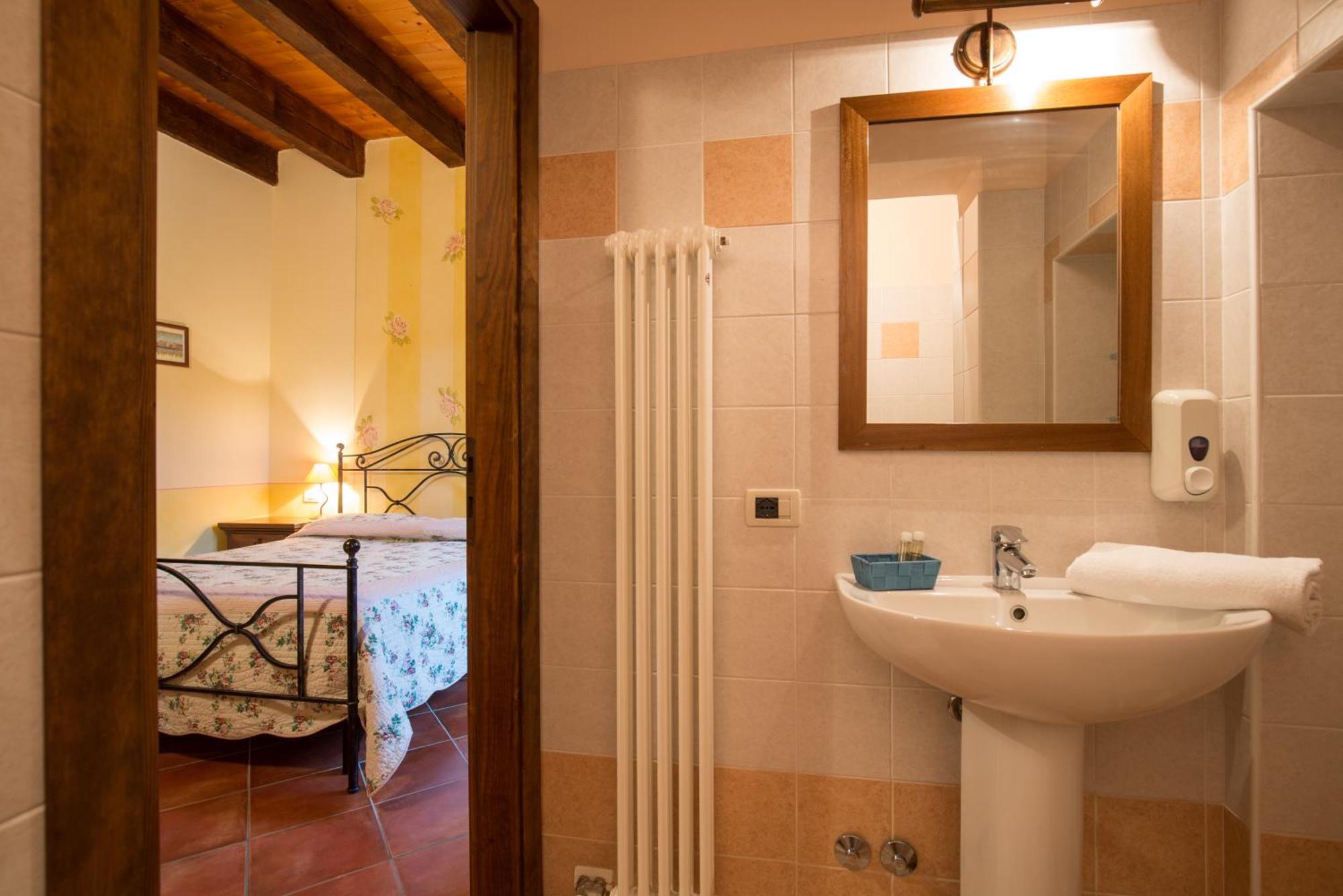 Agriturismo Val Костермано Экстерьер фото
